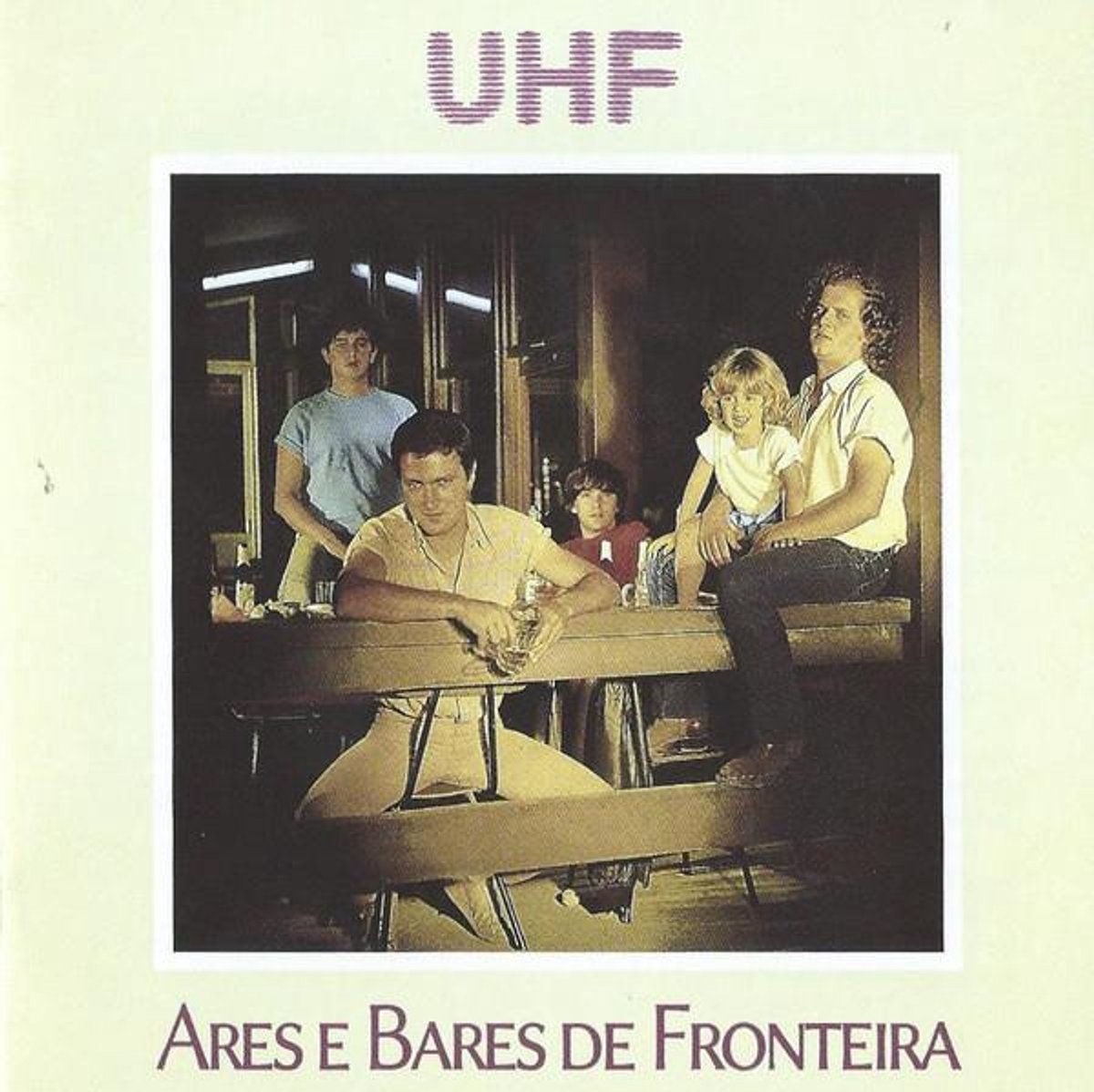 Uhf-ares E Bares Da Fronteira