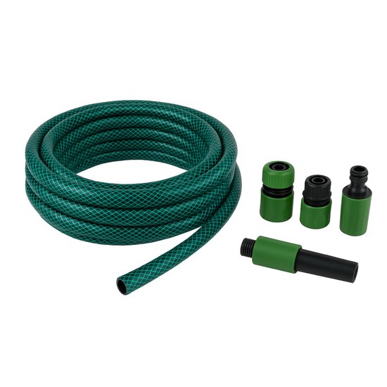 Groene tuinslang van 15 meter met toebehoren: 3 koppelingen en een sproeikop.