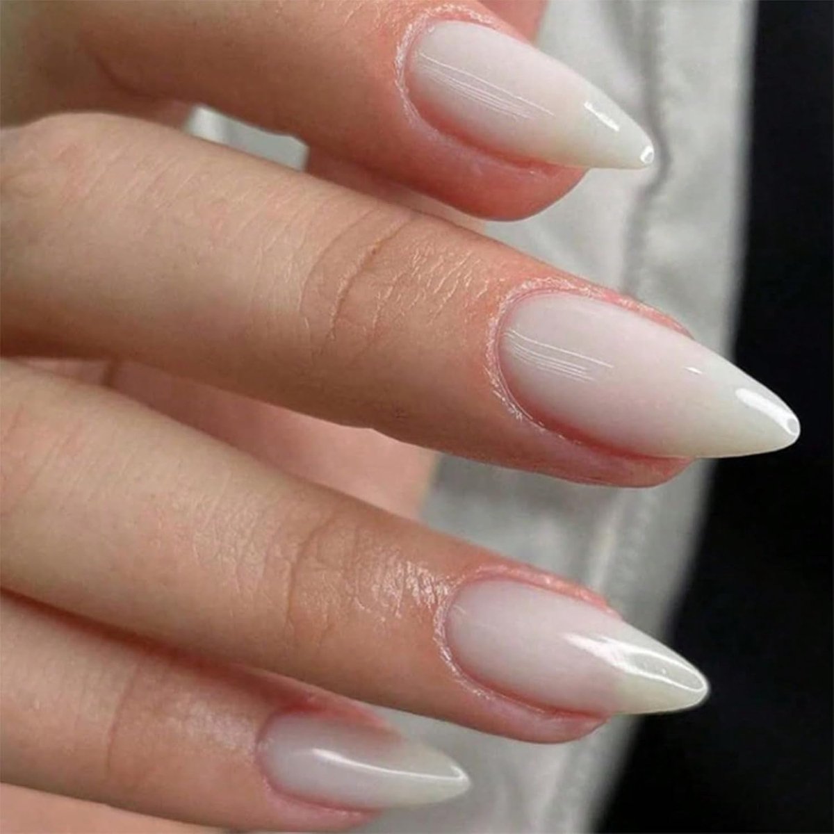 24 stuks press-on nagels, wit, klassiek, effen kleur, middelsteil, amandelvormig, pure kleur, acrylnagels, herbruikbare kunstnagels