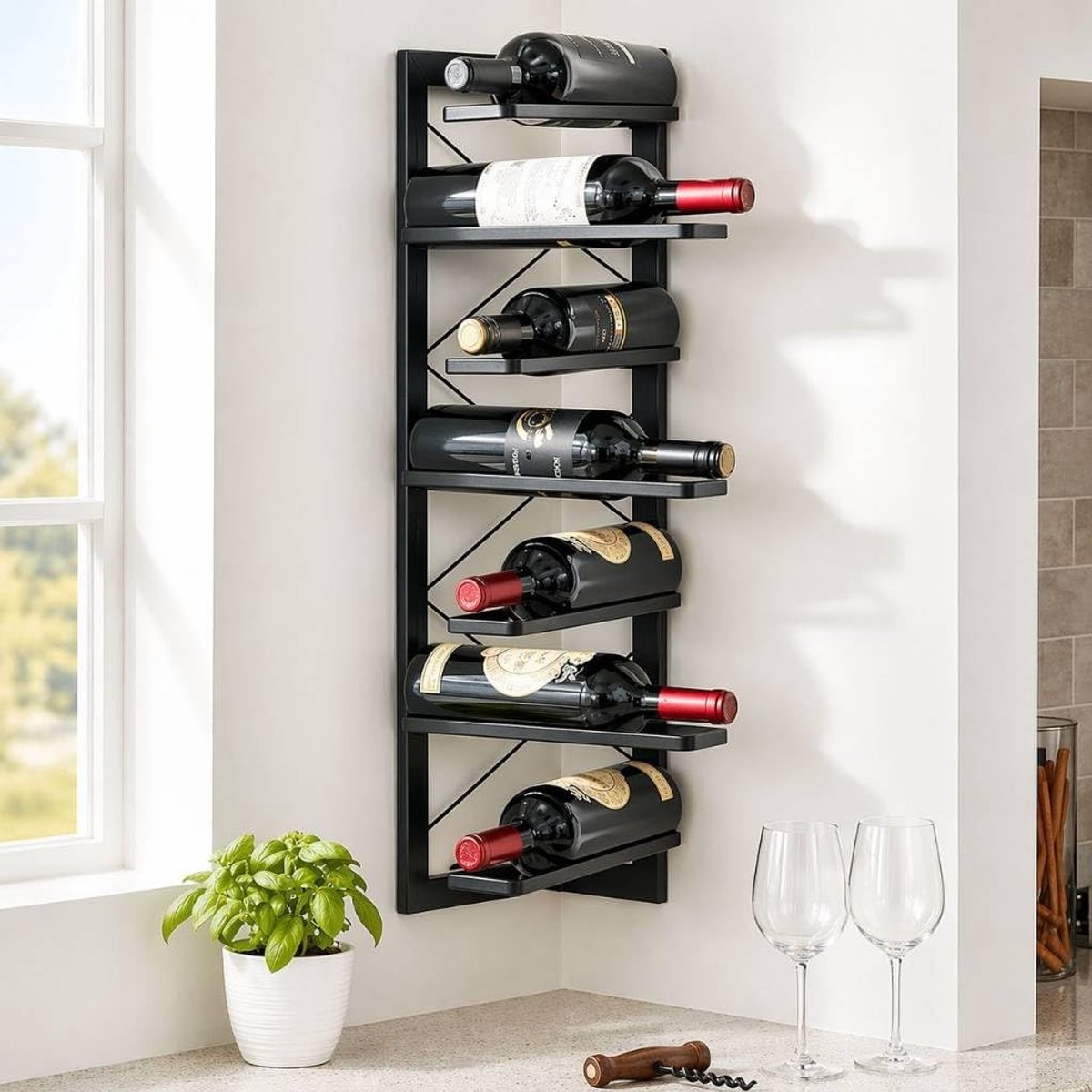 SnelShoppen - Wand wijnrek metaal zwart hoekplank 70 cm flessenrek voor 7 flessen moderne wandhouder wandplank voor keuken, woonkamer, eetkamer, hal