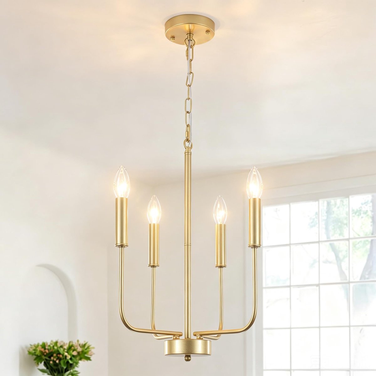 Omgoods- Kroonluchter Goud - Plafondlamp - Hanglamp Woonkamer - Verstelbare Hoogte 60-160 cm - 4 Lampen - Industrieel Design
