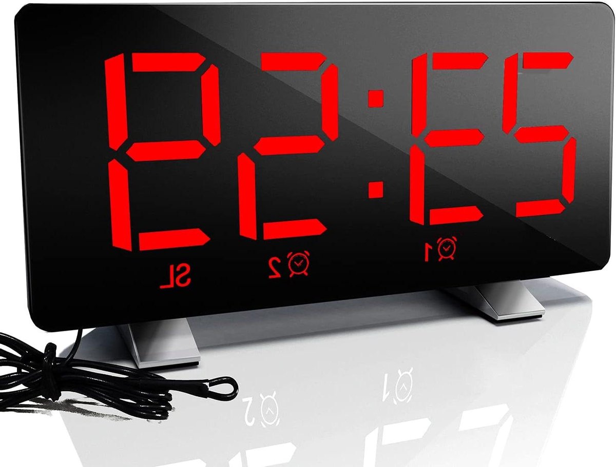Digitale Wekker - Radio Klok - Wakker Worden - Met USB Oplader - 7.3 Inch Scherm - Rood