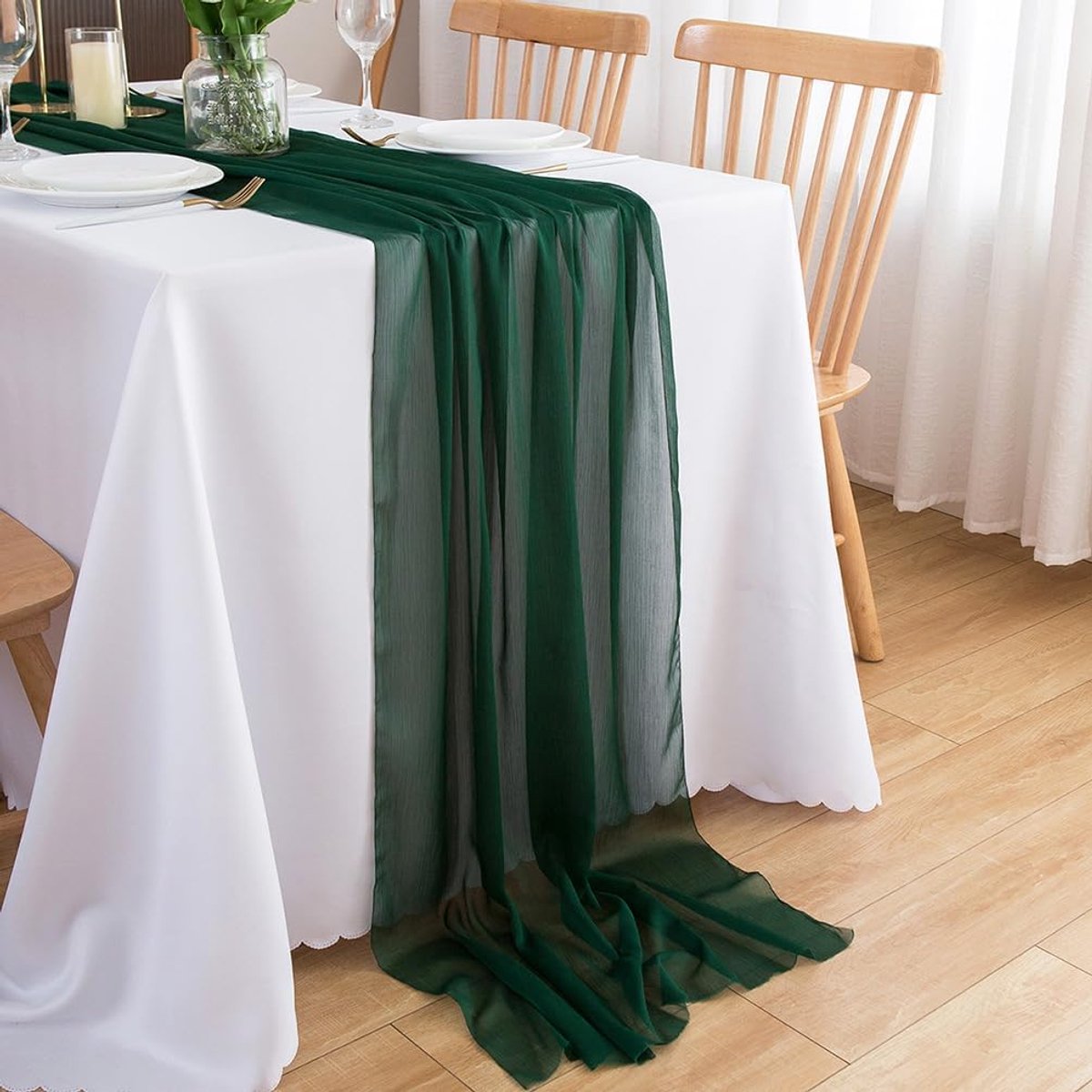 Tafelloper chiffon, donkergroen, in groen, tafeldecoratie, bruiloft, 70 x 400 cm, TC10-07-4M