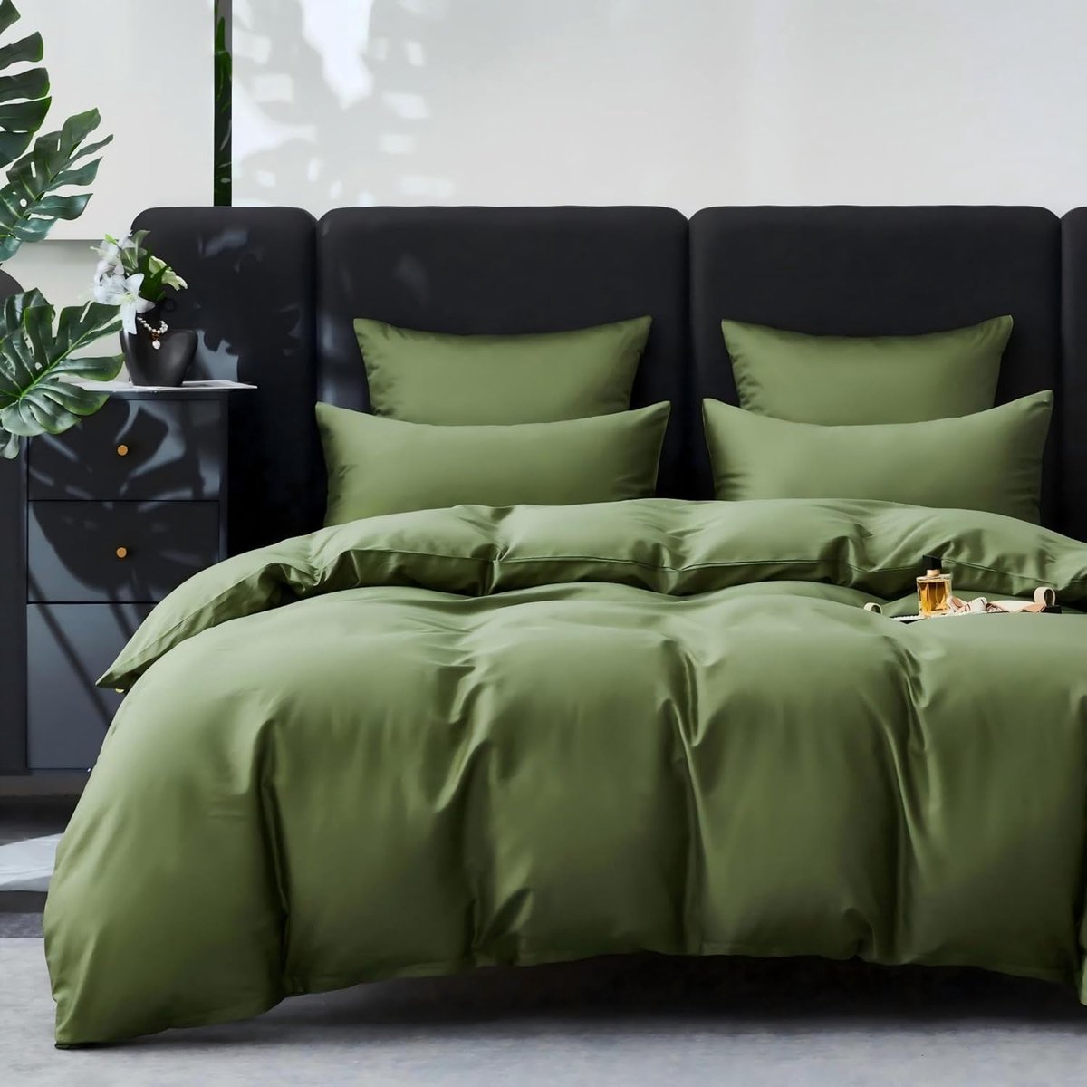 SnelShoppen - Satin Bedlinnen 220 x 240 cm Olijf Groen, 100% Katoen, Koelende Mako Satin, 3-delig met Rits, Zacht en Ademend Dekbedovertrek met 2 Kuss