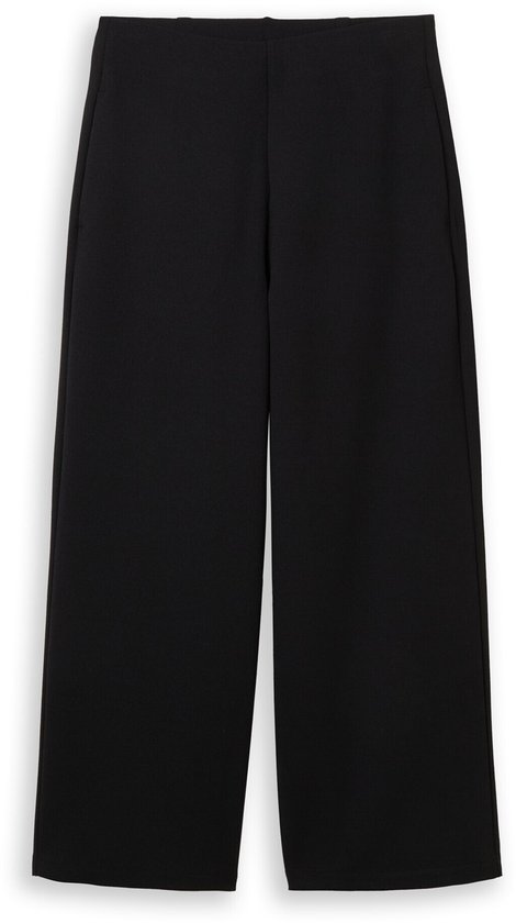 Zwarte culotte, recht gesneden en wijd uitlopend.