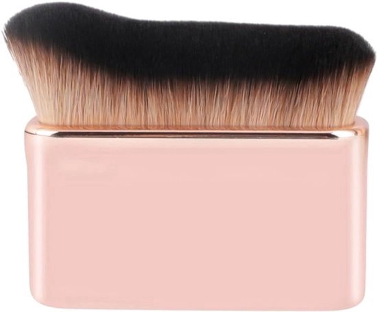Foundation-make-upkwast voor een perfecte look