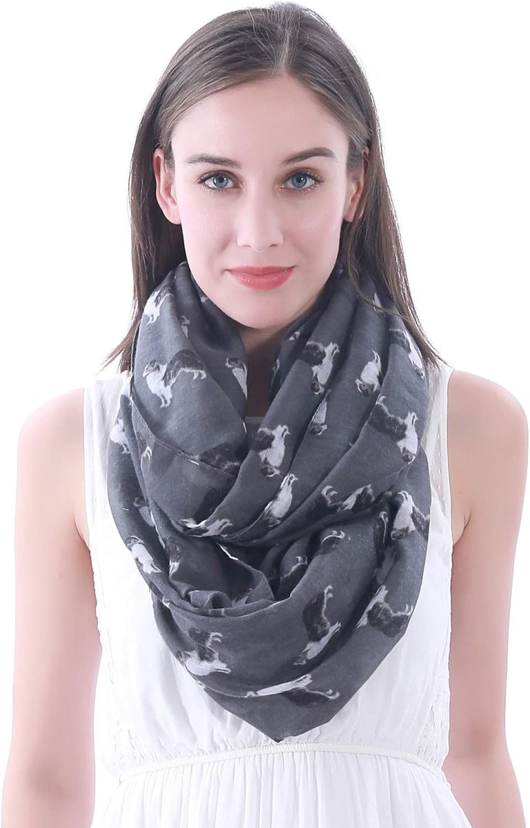 & Lily Dames colsjaal met honden print - Border Collie
