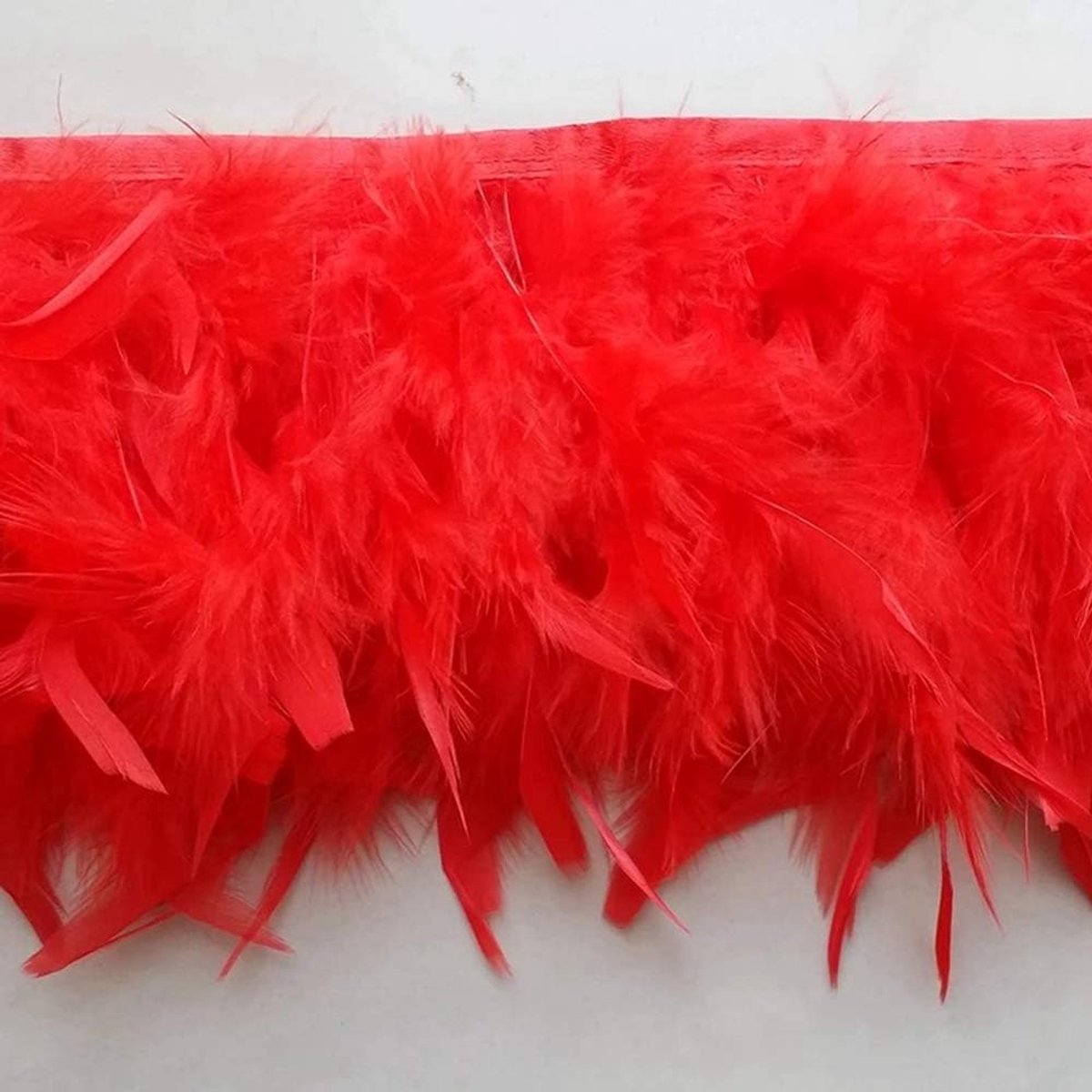 Kalkoenveren franjes voor feest, trouwjurk, naaien, knutselen, kostuums, decoratie, pakket van 2 meter (rood)