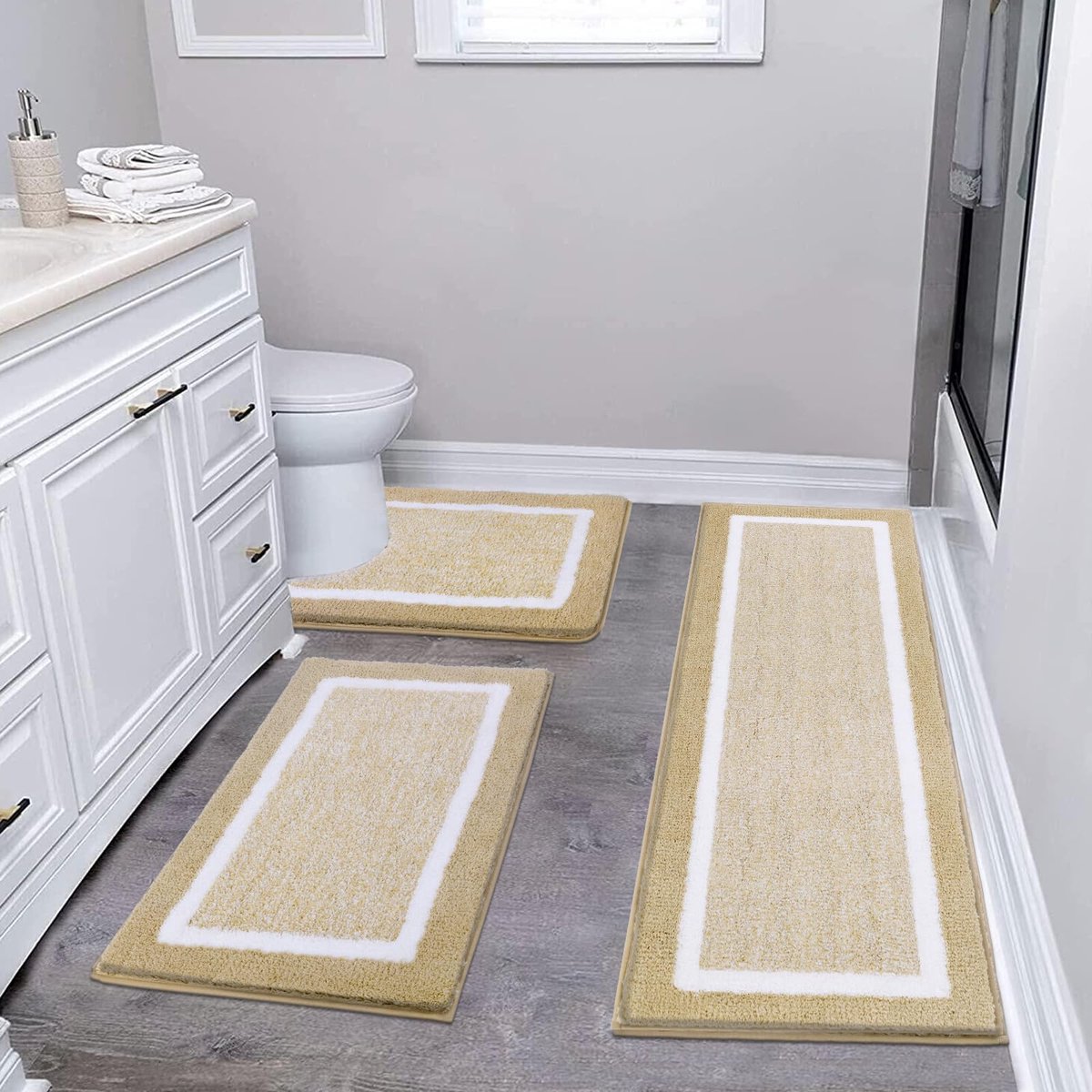 SnelShoppen - 3-delige Badmatten Set Microvezel Antislip Waterabsorberend Beige Badtapijt voor Douche, Badkuip en WC - Machinewasbaar