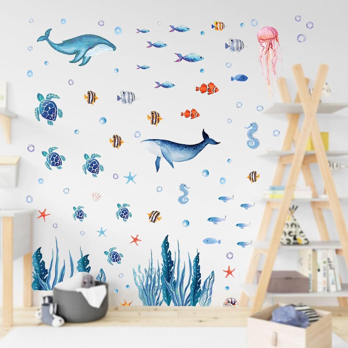 milaosk Muurtattoo Onder de Zee Muursticker Walvis Zeewier Dolfijn Vis Zeeschildpad Zeewier Kwal Onderwaterwereld Sticker Muursticker Badkamer Kinderkamer Babykamer Muurdecoratie