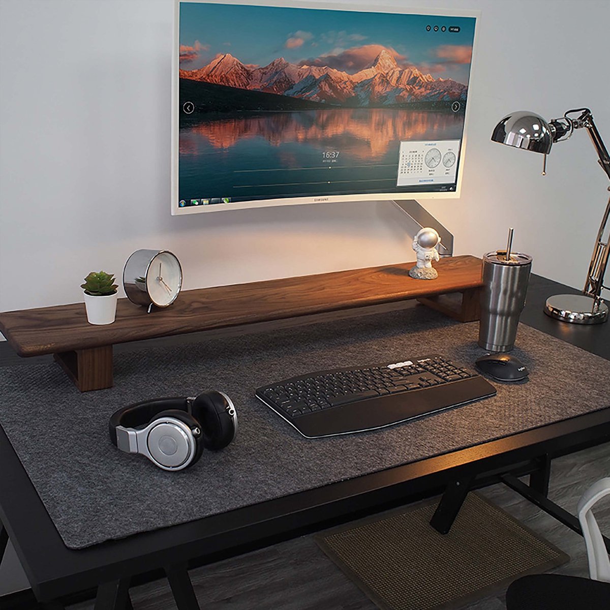 Grote Vilten Bureau Mat 100 x 40 cm - Antislip Bureaumat & Muismat - Donkergrijze Desk Pad voor Bureau Bescherming - Zachte Vilt Onderlegger voor Kantoor, Gaming, Laptop & Werkplek
