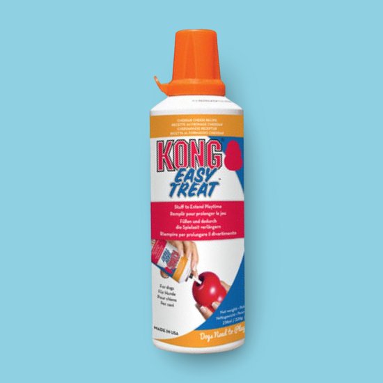 KONG Easy Treat fles met oranje dop en rode en blauwe etiketten met "KONG EASY TREAT" erop.