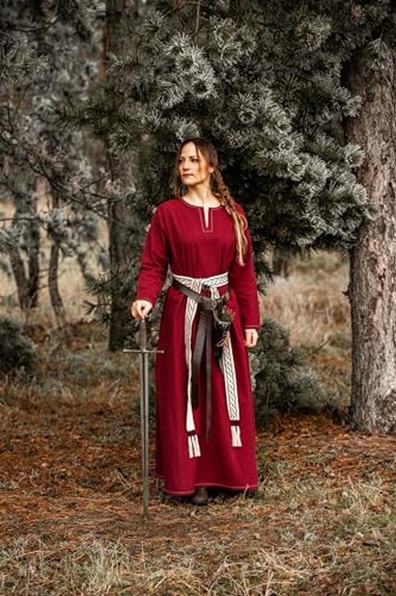 Viking Underdress Helga - Rood met gedetailleerde borduursels