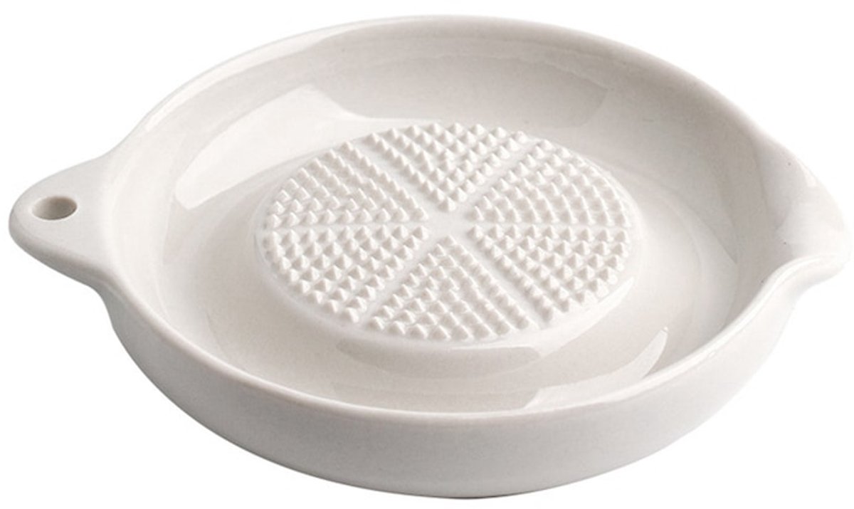 Deze keramische rasp is Geschikt voor het raspen van knoflook, gember, groenten, enz. Hij heeft een eenvoudig ontwerp, is hittebestendig, gemakkelijk schoon te maken en heeft een diameter van 11,1 cm.