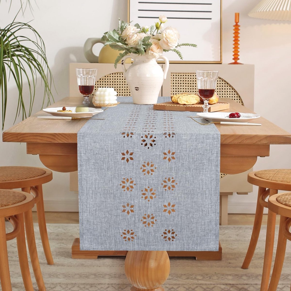 Solidchoice - Grijze Tafelrunner 180 cm met Bloemenpatroon