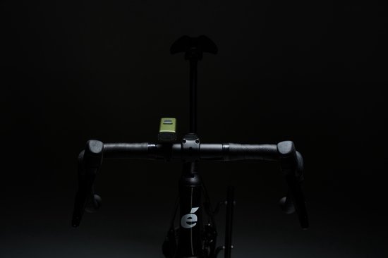 BBB Cycling NanoStrike 1000i Koplamp Fiets - 1000 Lumen - USB Oplaadbaar - Brandtijd: 42 uur - IPX6 Regenbestendig - Krachtige Fietsverlichting Racefiets & Mountainbike - Groen - BLS-263i — afbeelding 4