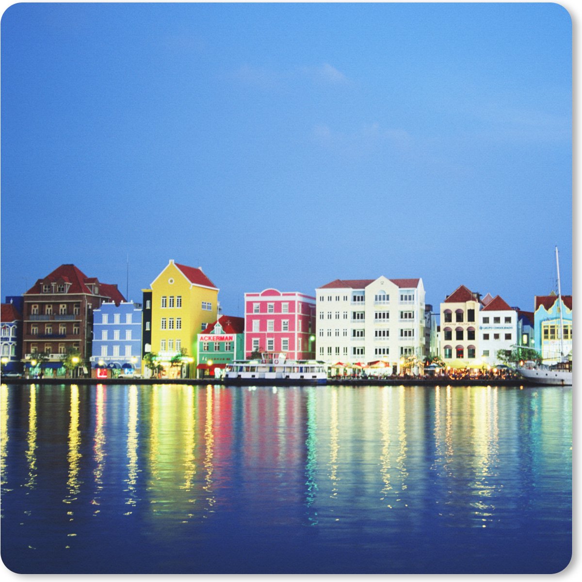 Muismat XXL 60x60 cm - Bureau onderlegger - Bureau mat Curaçao - Huizen - Skyline - Bureaumat - Gaming mousepad xl - Bureaulegger groot - Computer deskmat
