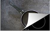 KitchenYeah® Inductie beschermer 81x52 cm - Klein ei in koekenpan - Kookplaataccessoires - Afdekplaat voor kookplaat - Inductiebeschermer - Inductiemat - Inductieplaat mat