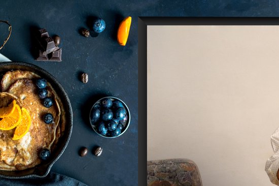 KitchenYeah® Inductie beschermer 81.6x52.7 cm - Oudere Italiaanse vrouw maakt pizza - Kookplaataccessoires - Afdekplaat voor kookplaat - Inductiebeschermer - Inductiemat - Inductieplaat mat