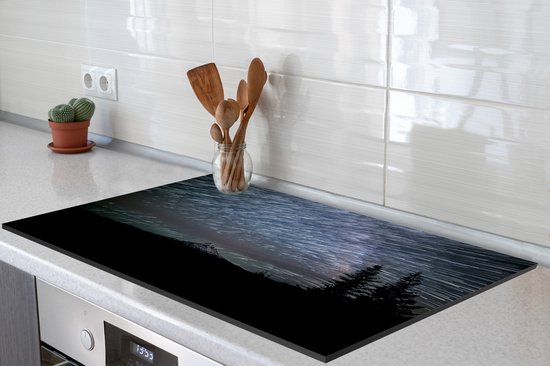 KitchenYeah® Inductie beschermer 91.2x52 cm - Sterrenhemel - Bos - Sporen - Kookplaataccessoires - Afdekplaat voor kookplaat - Inductiebeschermer - Inductiemat - Inductieplaat mat