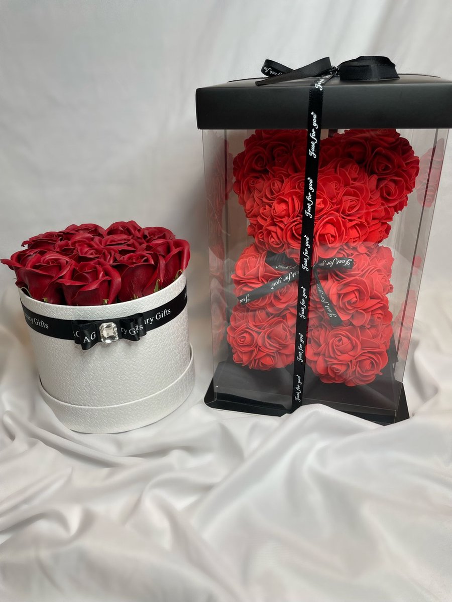Rozen beer - AG Luxurygifts flower box - rozen box - rozen - cadeau - soap roses - Valentijnsdag - liefde - beer - rozen beer - moederdag - cadeau box