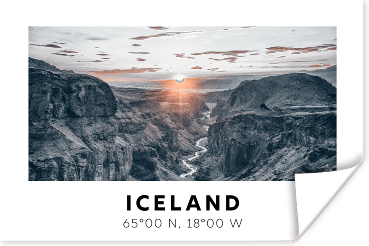 Poster IJsland - Rivier - Bergen - 90x60 cm