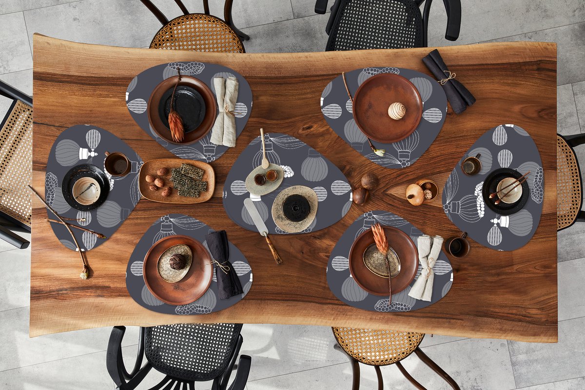 Placemat organisch - Placemats organic - Onderleggers - Parfum - Ketting - Design - 8 stuks