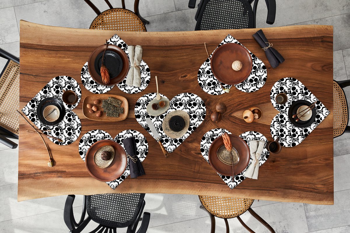 Onderleggers - Placemats - Placemats hartje - Tiener - Skull - Zwart - Patronen - 8 stuks