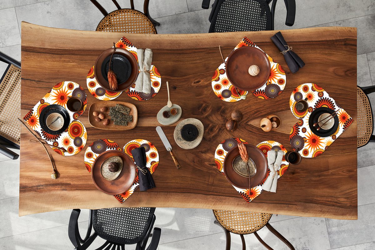 Onderleggers - Placemats - Placemats hartje - Design - Retro - Oranje - Bloemen - 6 stuks