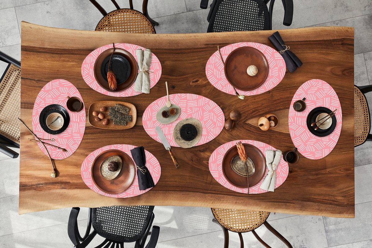 Placemats ovaal - Onderleggers - Ovale placemats - Strepen - Roze - Design - 8 stuks