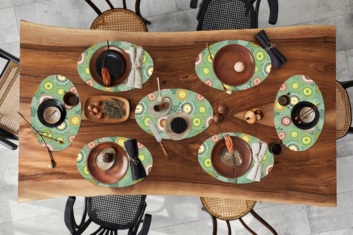Placemats ovaal - Onderleggers - Ovale placemats - Bloem - Design - Hartjes - 8 stuks