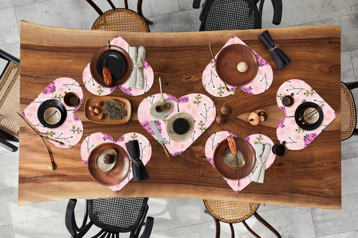 Onderleggers - Placemats - Placemats hartje - Roze - Bomen - Bladeren - Design - 10 stuks