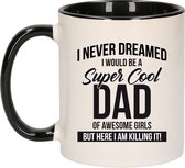 Cool dad of awesome girls cadeau beker / mok - zwart met wit - papa / verjaardag / Vaderdag