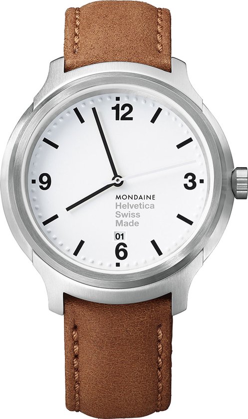 Wit horloge met bruine leren band. Zilverkleurige kast, zwarte wijzers en cijfers.
