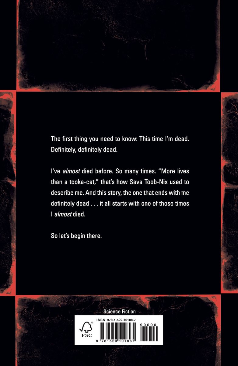 Achterkant van het boek met tekst van de auteur die begint met 'The first thing you need to know: This time I'm dead.' en een ISBN-nummer.