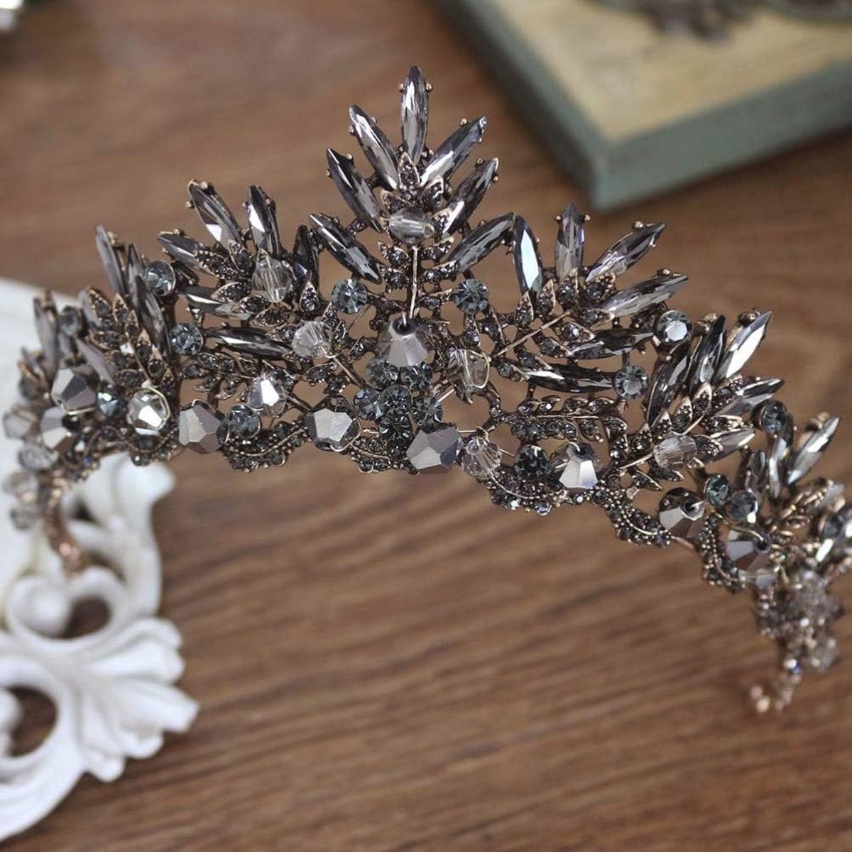 Voarge Tiara kroon, barokke koningin-kroon, tiara-kristallen kroon Voarge Tiara kroon, barokke koningin-kroon, tiara-kristallen kroon