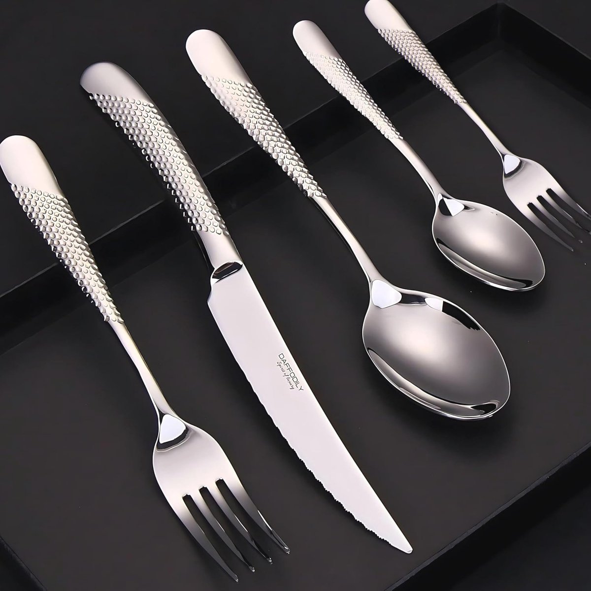 Luxe 20-delige bestekset van roestvrij staal voor 4 personen - 2-in-1 steakmessen - Vaatwasmachinebestendig - Elegant in geschenkdoos