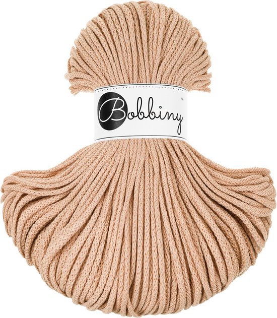 Bobbiny Junior gevlochten koord 3 mm in biscuitkleur, met een wikkellabel met logo.