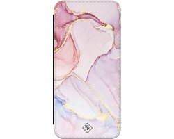 Casimoda® bookcase - Geschikt voor Samsung Galaxy S23 FE - Hoesje met pasjeshouder - Marmer roze paars - Paars - Kunstleer