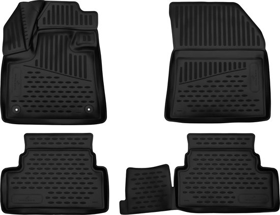 Ensemble de quatre tapis de voiture noirs Walser XTR.