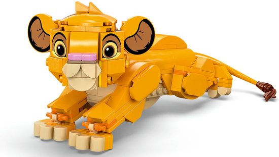 Gele LEGO Simba welp, liggend, met beige buik.