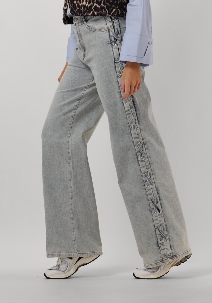 Catwalk Junkie Loose Fit Jeans With Lace Detail Jeans Dames - Broek - Lichtblauw - Maat 31