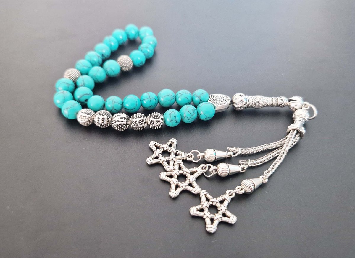 Handgemaakte naam tasbih 33 Kralen Natuursteen “Howliet groen ” - met metaal tassel “Grote sterren"- Met je naam of de naam van uw geliefde- 8 mm diameter van de korrel