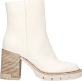 Manfield - Dames - Off white enkellaarsjes met blokhak - Maat 42