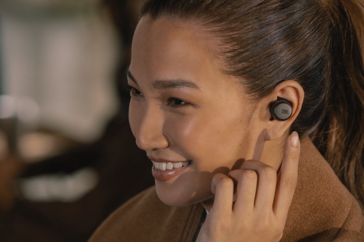 JBL TOUR PRO+ Headset True Wireless Stereo (TWS) In-ear Muziek Bluetooth  Zwart | bol.com
