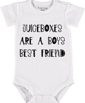Baby Rompertje met tekst 'Juiceboxes are a boys best friend' |Korte mouw l | wit zwart | maat 50/56 | cadeau | Kraamcadeau | Kraamkado