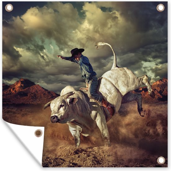 Tuinposters Cowboy op stier tijdens een rodeo - 50x50 cm - Tuindoek - Buitenposter