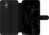 Bookcase Geschikt voor iPhone 12 Pro Max telefoonhoesje - Marmer print - Zwart - Natuursteen - Met vakjes - Wallet case met magneetsluiting