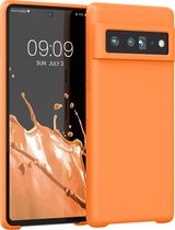 kwmobile telefoonhoesje voor Google Pixel 6 Pro - Hoesje met siliconen coating - Smartphone case in fruitig oranje