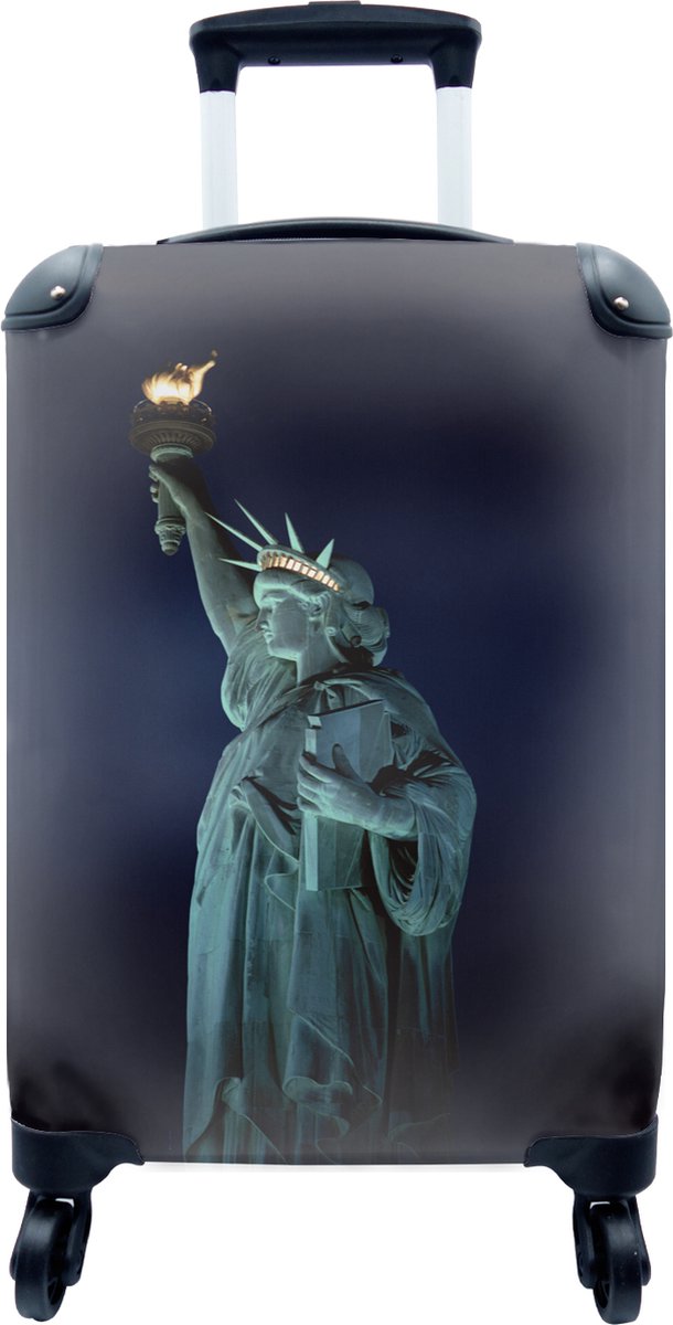 Koffer Verlicht Vrijheidsbeeld in de nacht in New York Amerika - Past binnen... bol.com